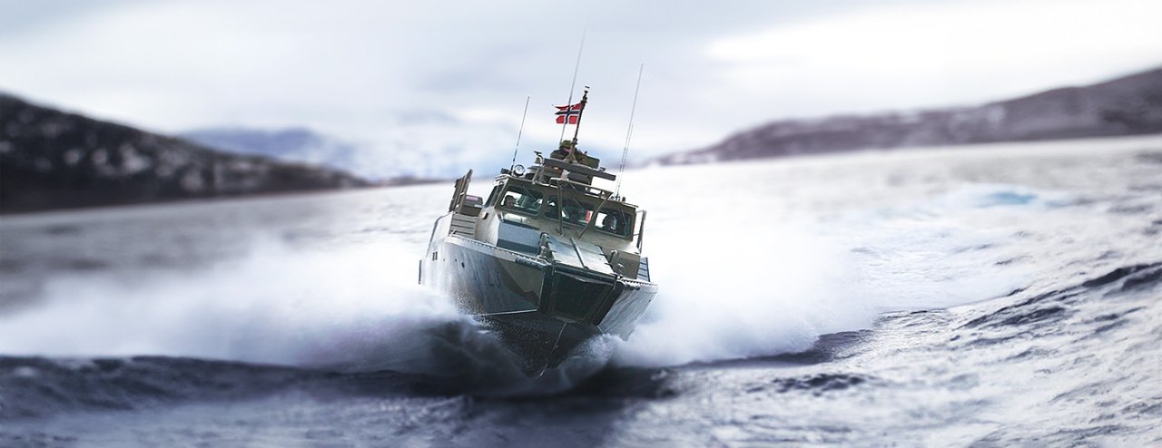 Image of a fast Norwegian navy troop transport