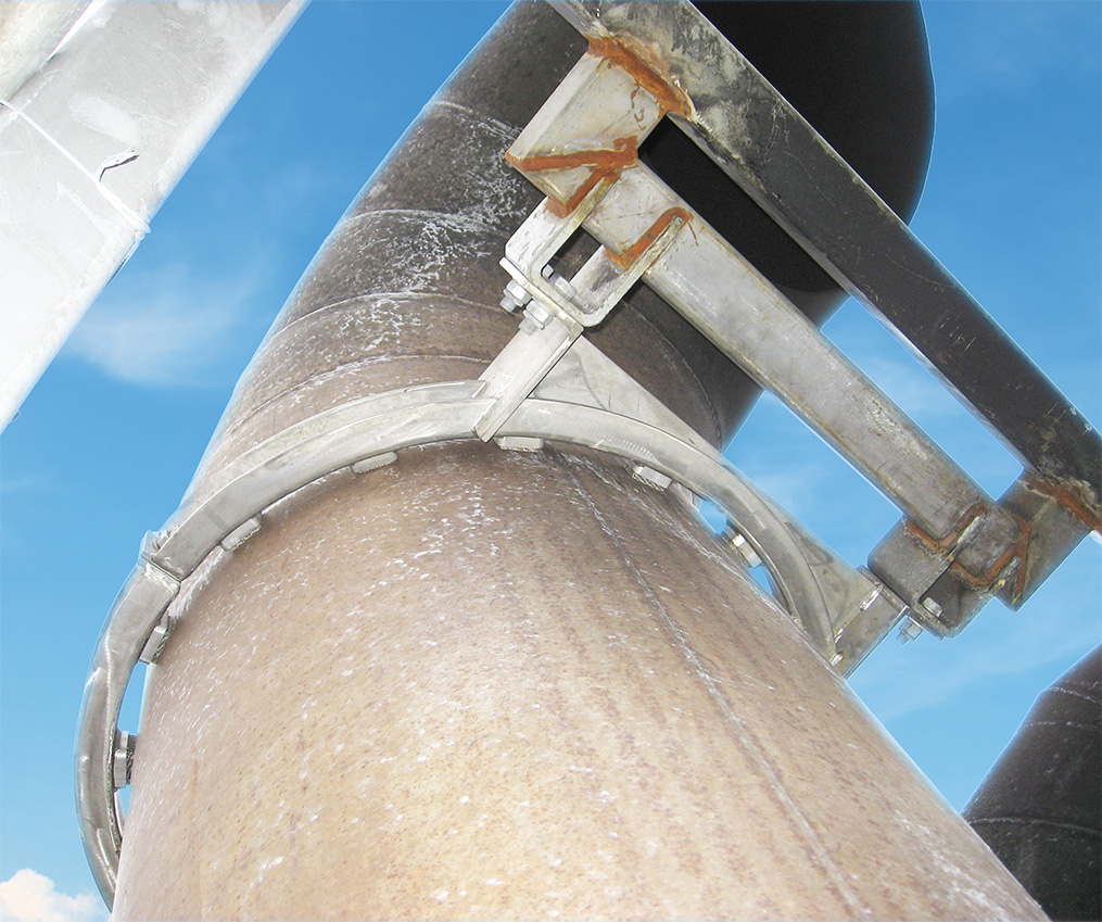 Pipe clamps VT-PC-900 with resilient metal cushions for noise and vibration reduction on an offshore platform