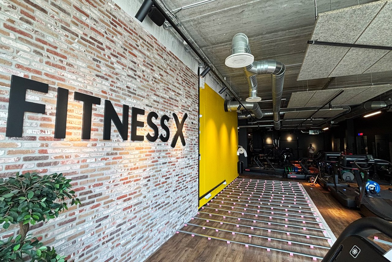 Image of installation of Floor System VT-BAT